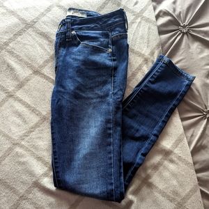 KanCan skinny jeans